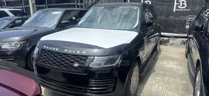 Land Rover Range Rover Vogue 2015 Black
