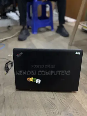 Laptop Lenovo ThinkPad E545 4GB Intel Core i3 HDD 500GB