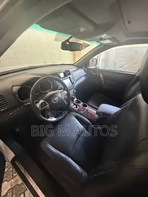 Toyota Highlander 2012 Silver