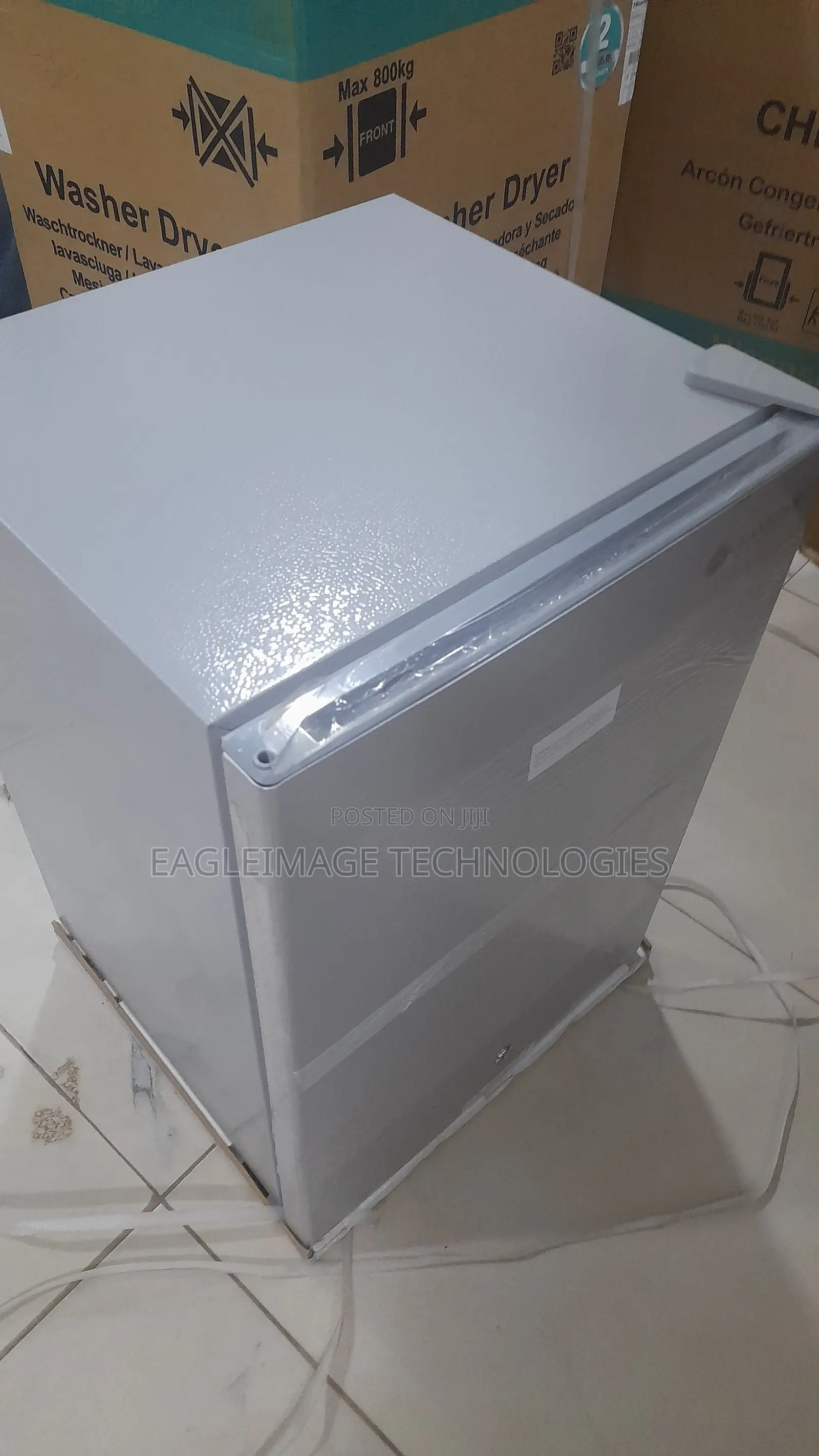 Glamstar 90L Refrigerator for Kitchen and Home