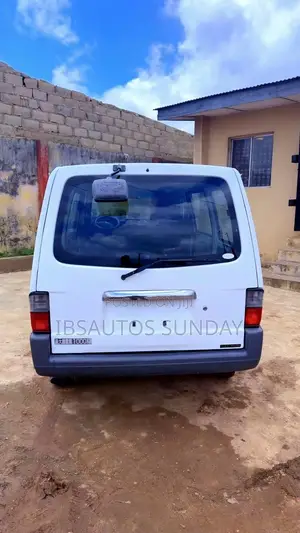 Mazda Bongo 2007 White