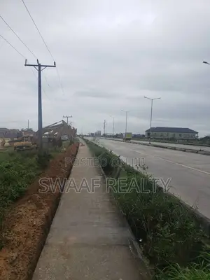 Bulk of Land for Sale Located at Lekki Epe Express Way Elerangbe