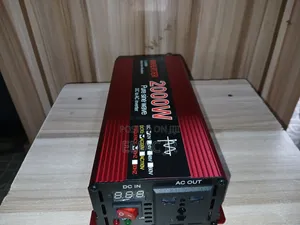 2000w Pure Sine Wave Inverter Model Used to Convert Battery to AC Volt