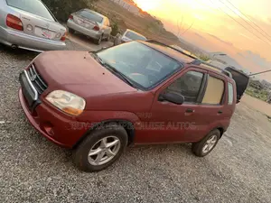 Suzuki DL 2010 Beige