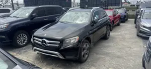 Mercedes-Benz GLC-Class 2016 Black