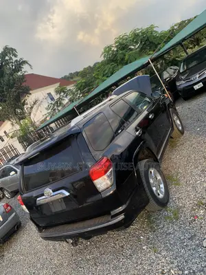 Toyota 4-Runner 2011 Blue