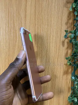 Apple iPhone 7 Plus 32 GB Gold