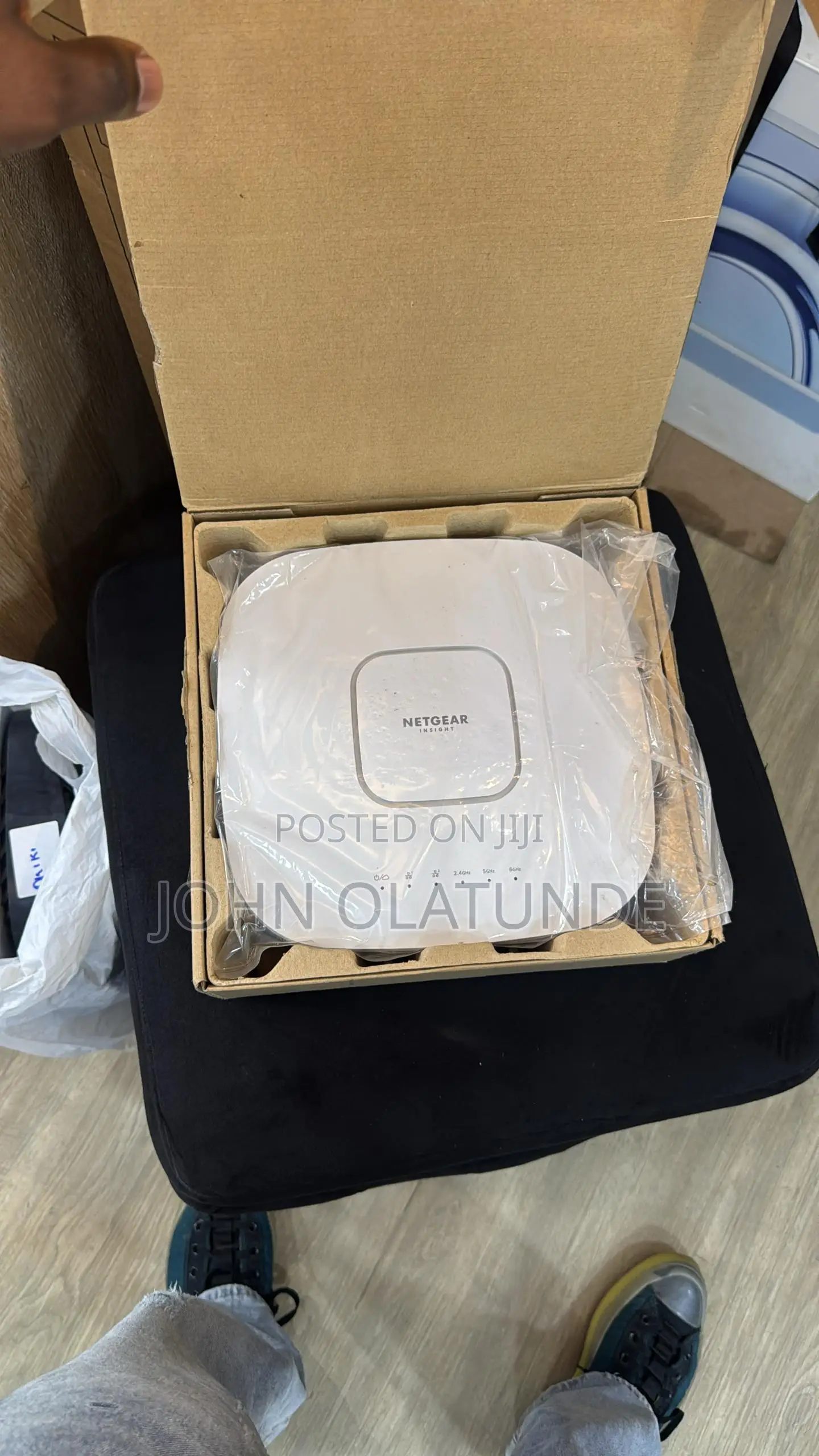 NetGear WAX630E