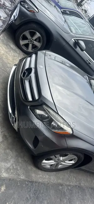 Mercedes-Benz GLA 250 2016 Gray