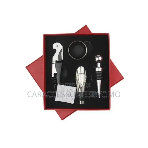 4 in 1 Red Wine Opener Set – Corkscrew, Foil Cutter, Pourer & Stopper