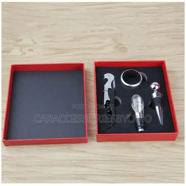 4 in 1 Red Wine Opener Set – Corkscrew, Foil Cutter, Pourer & Stopper