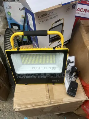 UNTIMES 300W Rechargeable LED Flood Light