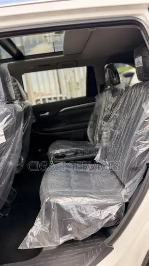 Toyota Highlander Limited Platinum 4x4 V6 (3.5L 6cyl 8A) 2017 White