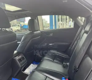 Toyota Avalon 2015