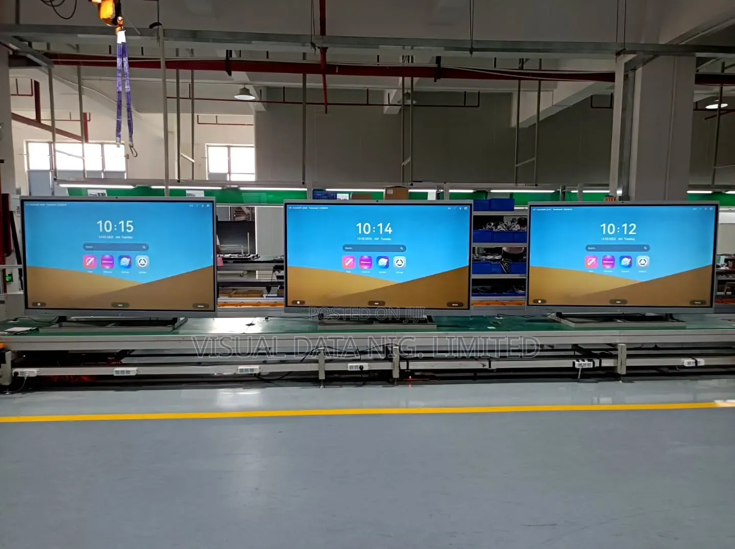 ELON DISPLAY Interactive Flat Panel 100" - Free Stand