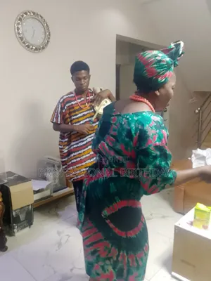 Music Yoruba Chanter Oriki in Lagos