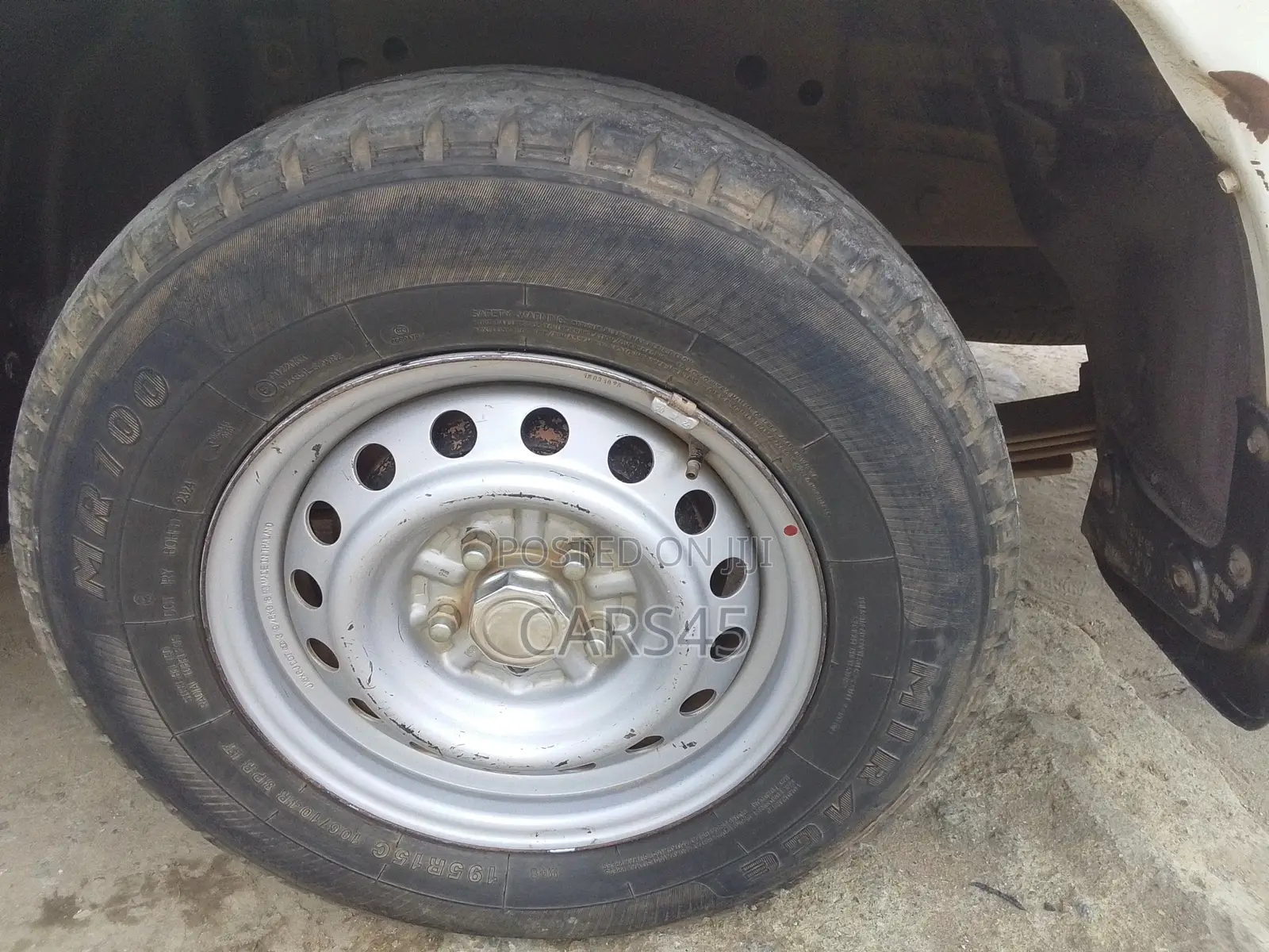 Mitsubishi L200 2021 White