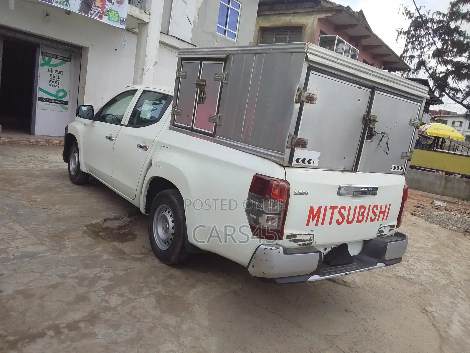Mitsubishi L200 2021 White