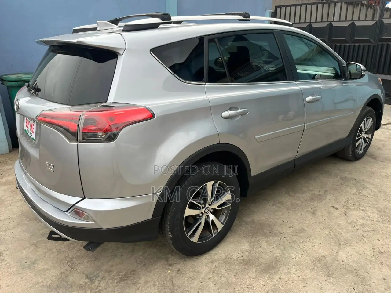 Toyota RAV4 2016 Silver