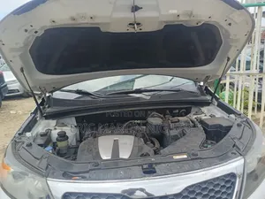 Kia Sorento 2012 Silver