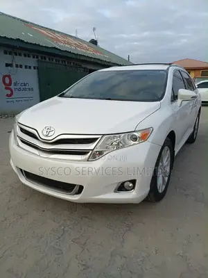 Toyota Venza LE 2015 White
