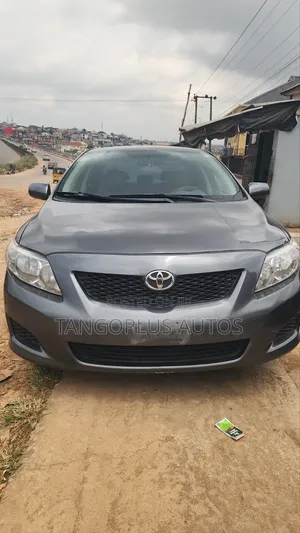 Toyota Corolla 2011 Gray