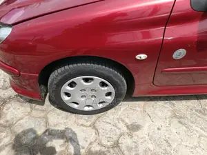 Peugeot 206 2006 Red
