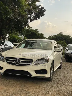 Mercedes-Benz E350 Base 4Matic Sedan AWD (3.5L 6cyl 7A) 2015 White