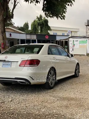 Mercedes-Benz E350 Base 4Matic Sedan AWD (3.5L 6cyl 7A) 2015 White