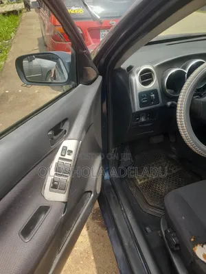 Pontiac Vibe Automatic 2003 Blue