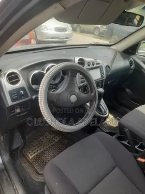 Pontiac Vibe Automatic 2003 Blue
