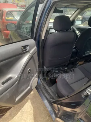 Pontiac Vibe Automatic 2003 Blue
