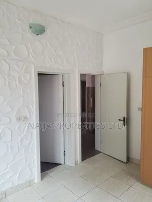 2bdrm Apartment in Off Freedom Way, Lekki Phase 1 for rent