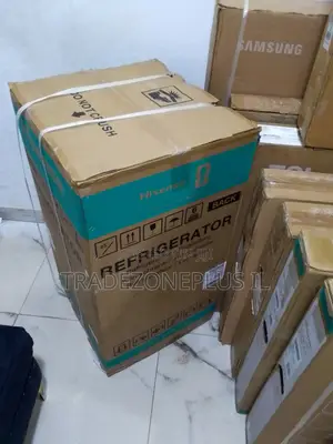 Chill Your Beverages and Groceries With the Hisense REF120DR