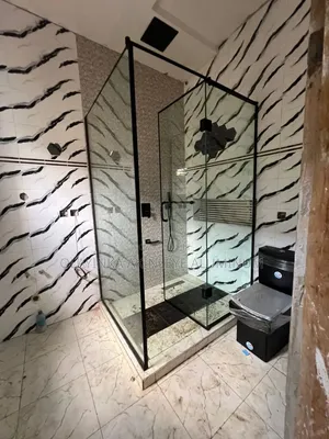 Framless Glass Shower Cubicle