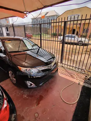 Toyota Camry LE 4dr Sedan (2.5L 4cyl 6A) 2012 Black