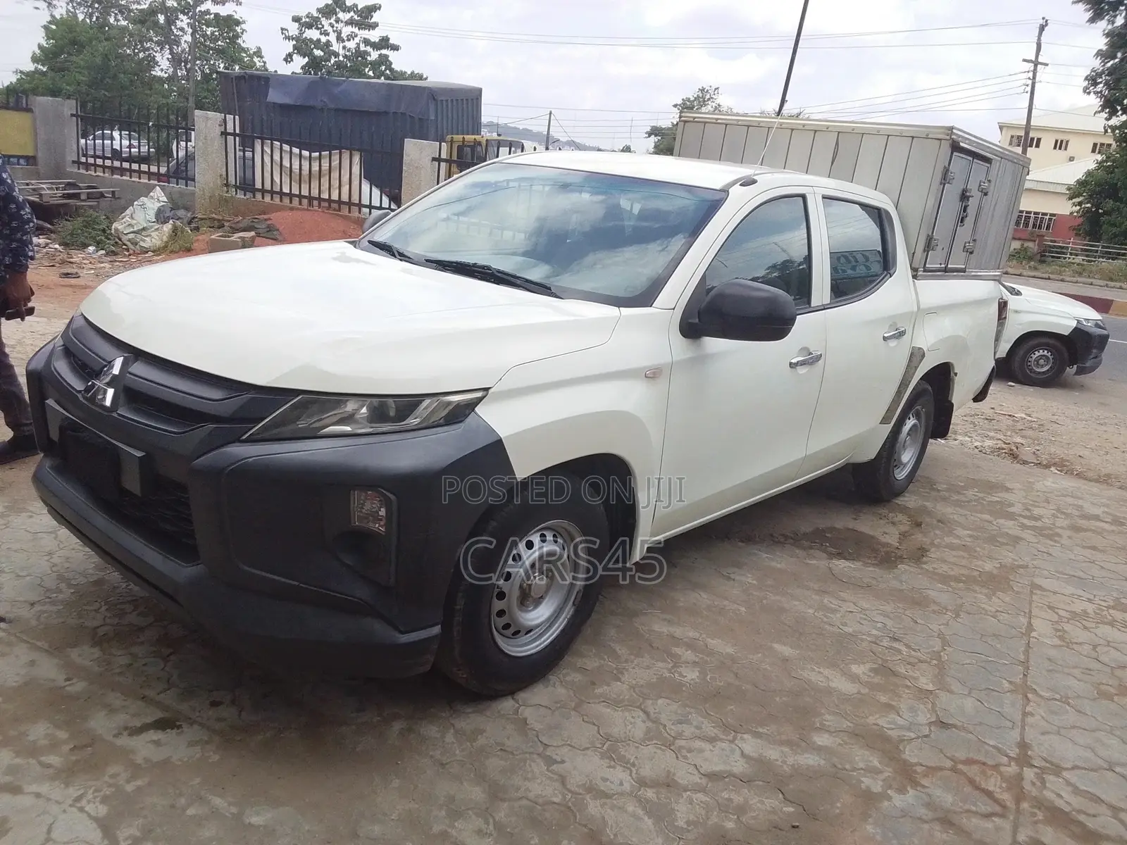 Mitsubishi L200 2021 White