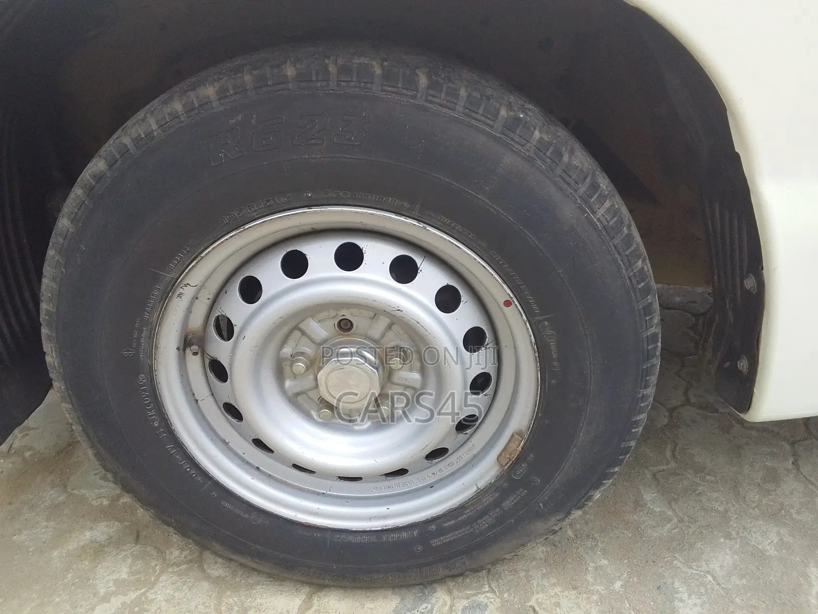 Mitsubishi L200 2021 White