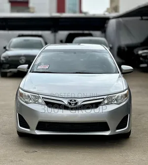 Toyota Camry 2015 Silver