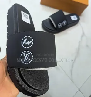 Louis Vuitton Carton Palm