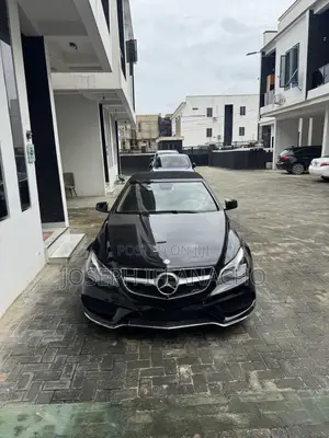 Mercedes-Benz E350 Base 2dr Cabriolet (3.5L 6cyl 7A) 2013 Black