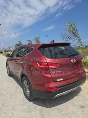 Hyundai Santa Fe Sport 2013 Red