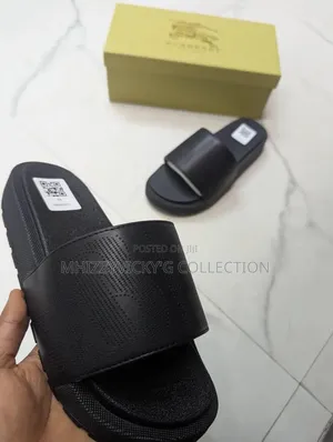 Burberry Carton Palm