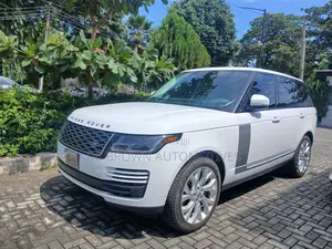 Land Rover Range Rover 2021 White