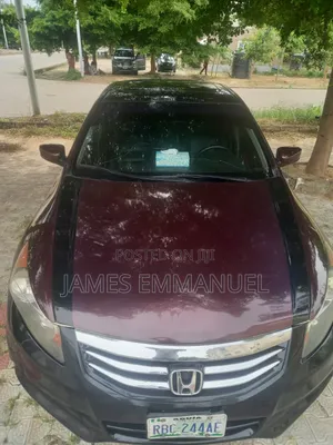 Honda Accord 2.0 i-VTEC Automatic 2009 Maroon
