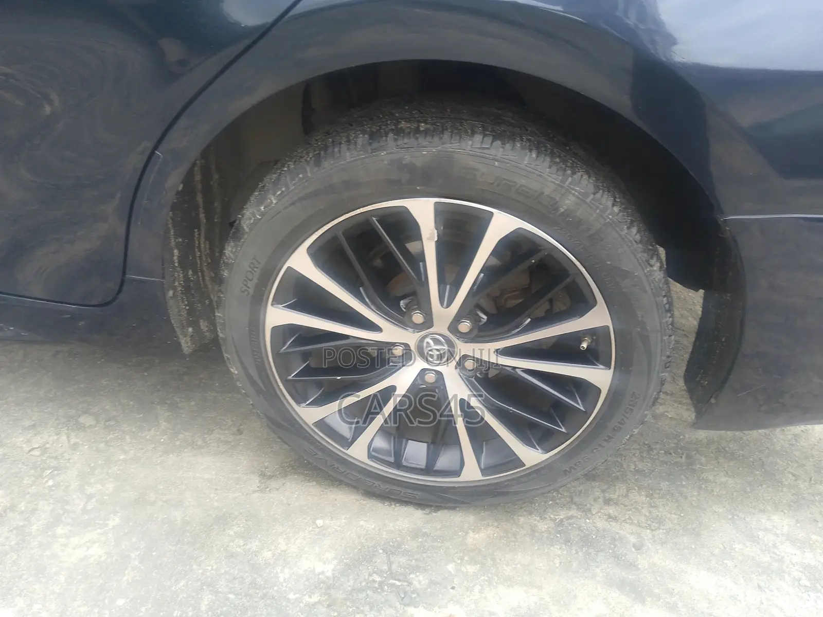 Toyota Camry 2019 Blue
