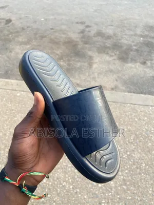 Men’s Summer Slides – Light & Comfortable Casual Footwear