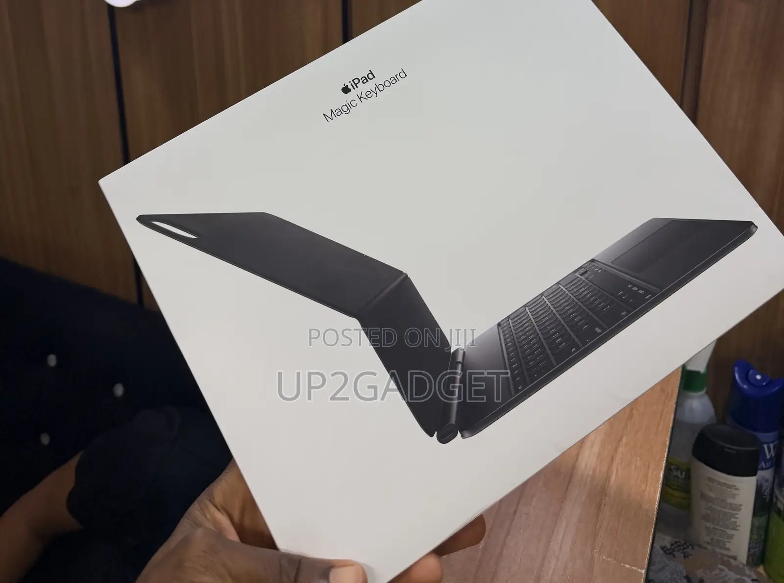 iPad Pro Keyboard M5 & M4