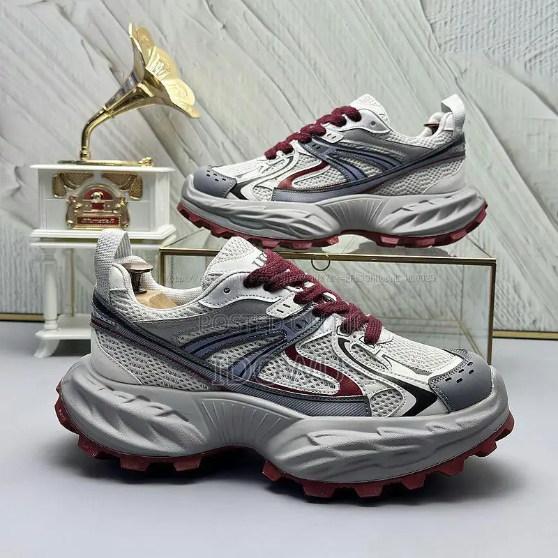 Footwears111