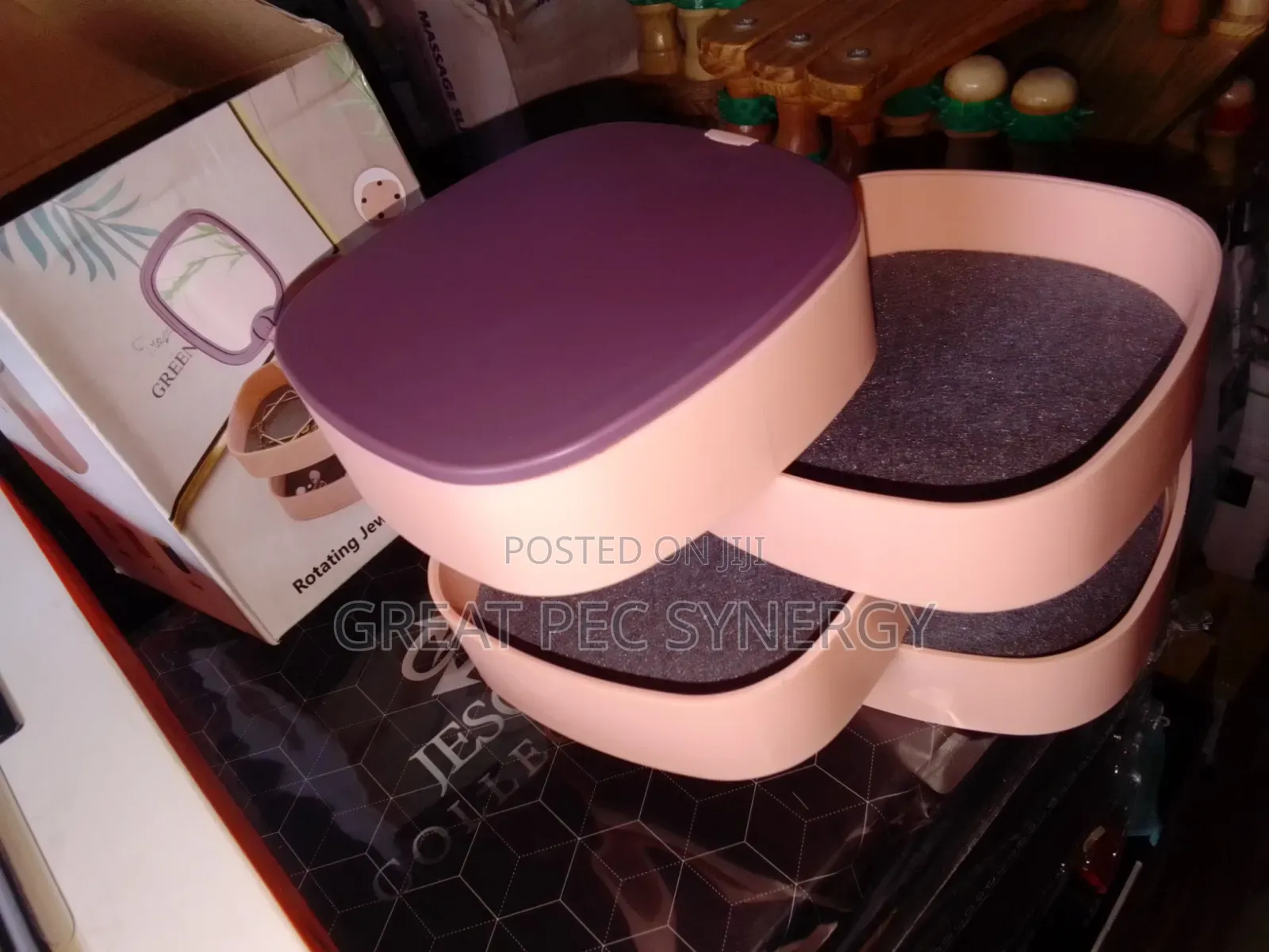 Rotating Jewelry Organizer